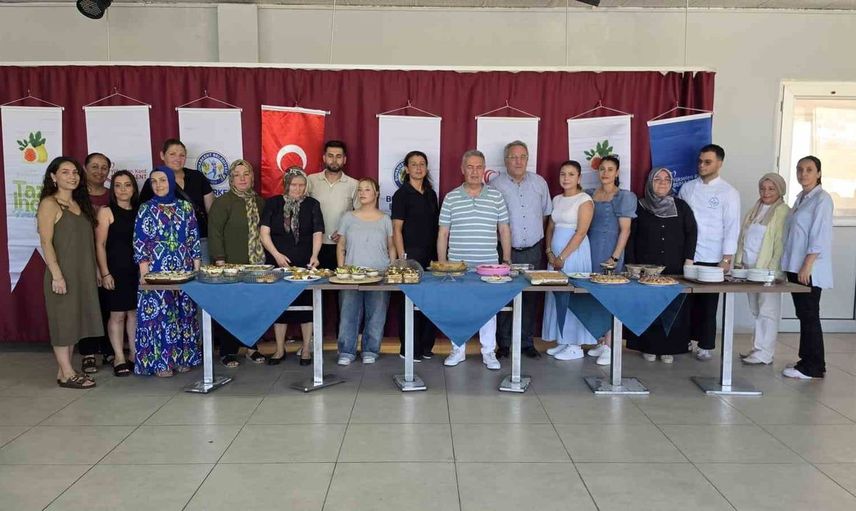 Buharkent'te lezzet dolu bir mücadele: İncir tatlısı yarışması yapıldı