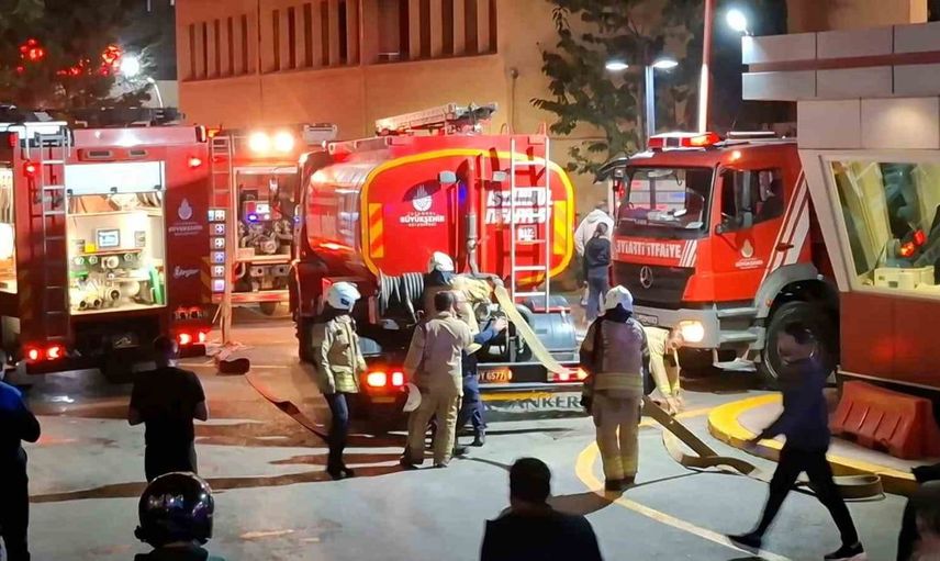 Kartal'daki hastane yangınında can kaybı yaşanmadı