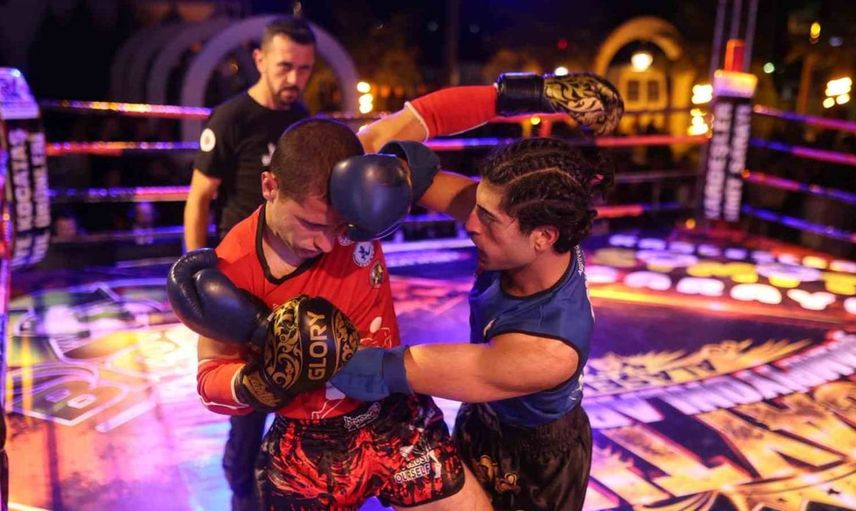 Alaşehir'de muaythai tutkunları buluştu