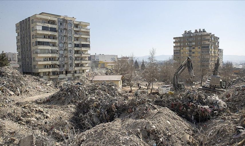 Ebrar Sitesi davasında müteahhit hakkında karar açıklandı