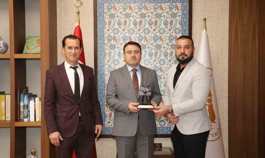 Pazarlar Spor Lisesi’nin projelerine tam destek: Vali Işın'dan önemli talimatlar