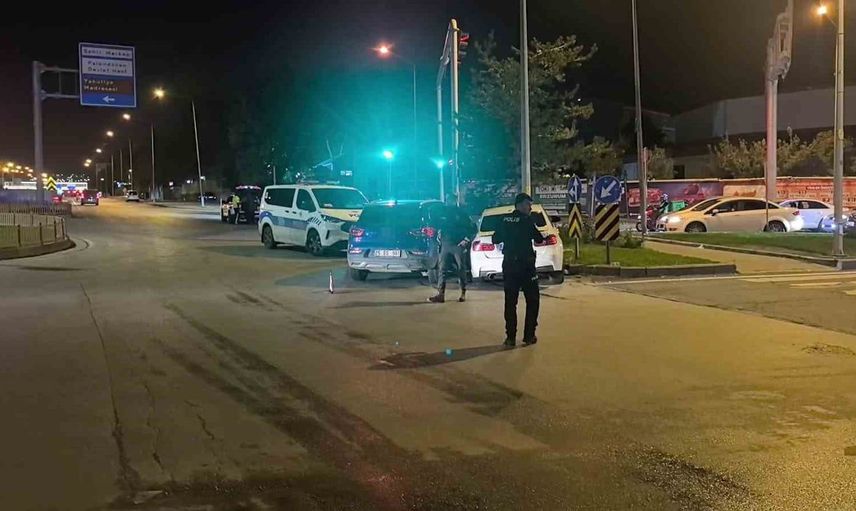 Erzurum'da otomobil kazası: İki kişi yaralandı