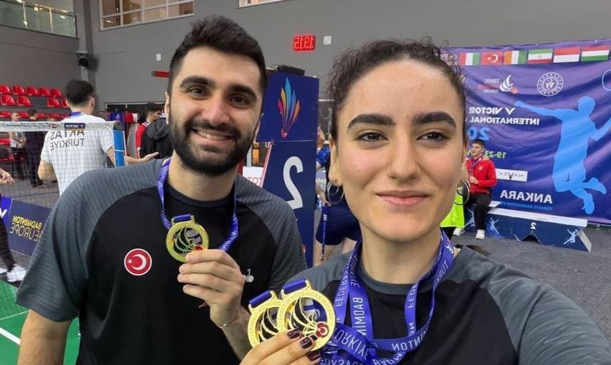 Erzincanlı badmintoncular uluslararası turnuvada öne çıktı