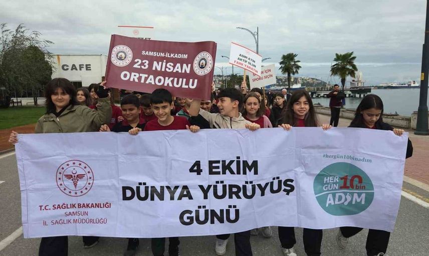 Samsun'da öğrenciler sağlıklı yaşam için farkındalık yürüyüşü düzenledi