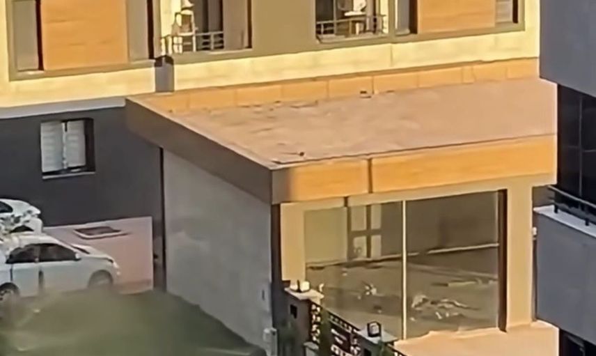 Melih Meriç bıçaklı saldırıya uğradı, tedavi altında