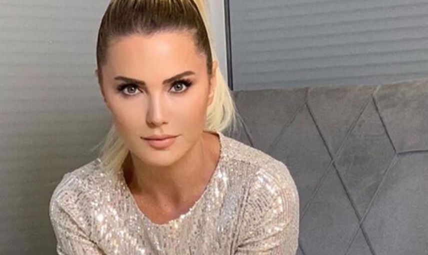 Ece Erken Şafak Mahmutyazıcıoğlu'nun saatlerini sattı haberlerine ateş püskürdü