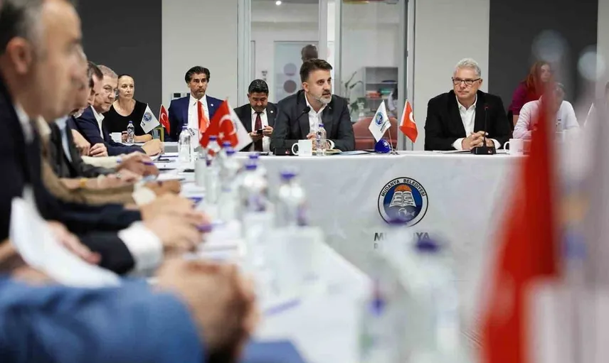 Bursa'nın her mahallesine eşit hizmet sağlamak için çalışmalar yürütülüyor