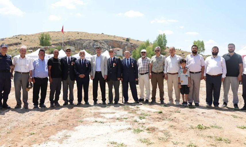 Kütahya'da Boztepe şehitleri dualarla anıldı