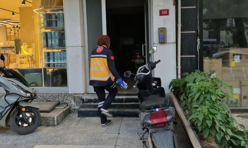 Yalnız yaşayan 53 yaşındaki adam evinde ölü bulundu