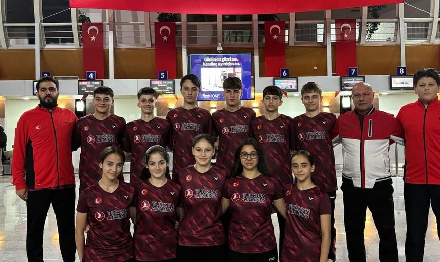 15 yaş altı badminton milli takımı hazırlık sürecini tamamladı