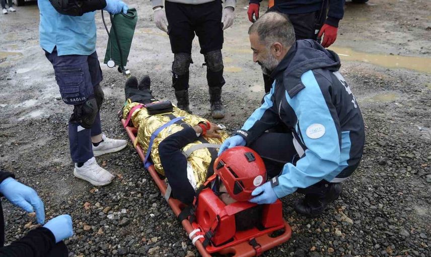 Gümüşhane'de heyelan senaryosuyla medikal kurtarma tatbikatı yapıldı