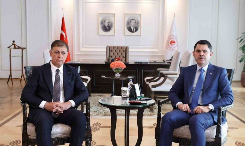 Bakan Kurum, İzmir Büyükşehir Belediye Başkanı Tugay’ı kabul etti