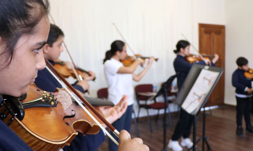 Edirne’deki gençlerin uğrak yeri: Müzik Akademisi!