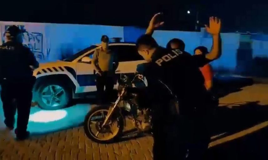 Antakya'da asayiş uygulamasıyla 14 suçlu yakalandı