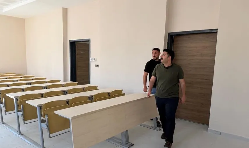 Yayladağı'nda meslek yüksekokulu inşaatında son aşamalar