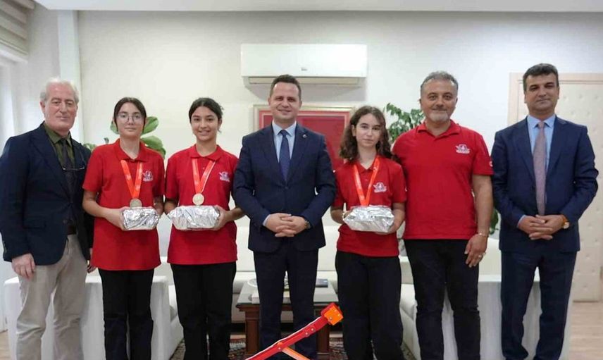 Muğla'nın robot takımı ulusal başarı ile döndü