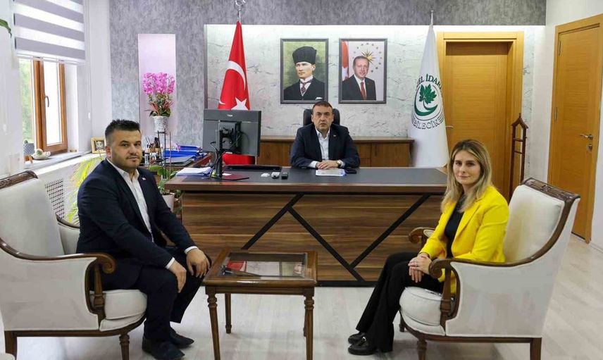 Bilecik Valisi, il özel idaresinin çalışmaları hakkında bilgi aldı