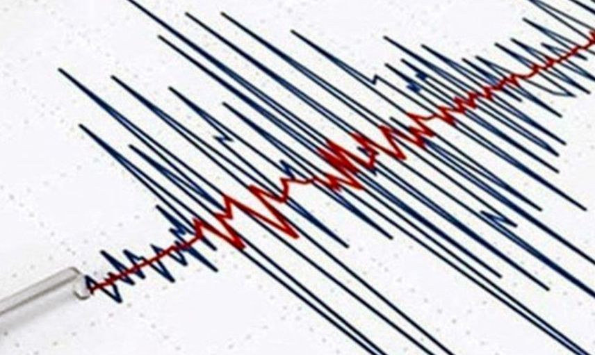 Ege Denizi gece saatlerinde beşik gibi sallandı