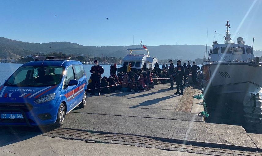 Ege Denizi'nde Göçmen Kaçakçılarına İHA'lı Operasyon!