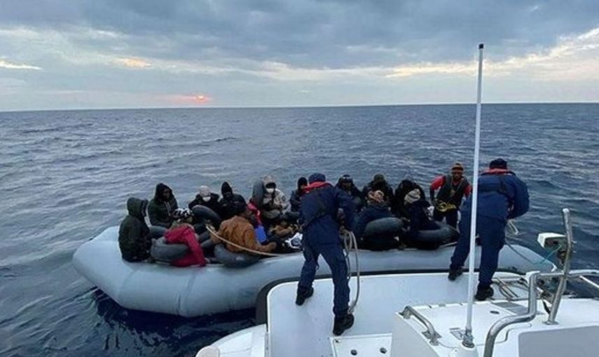 Ege Denizi'nde Yaşanan Göçmen Mağduriyeti Devam Ediyor, Kadınları Taciz Bile Ediyorlar!