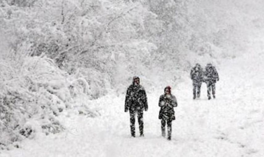 Eğitime kar engeli! İşte okulların tatil edildiği iller