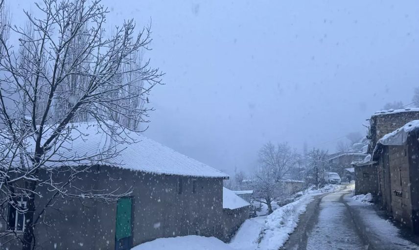 Eğitime kar engeli! İşte okulların tatil olduğu iller...