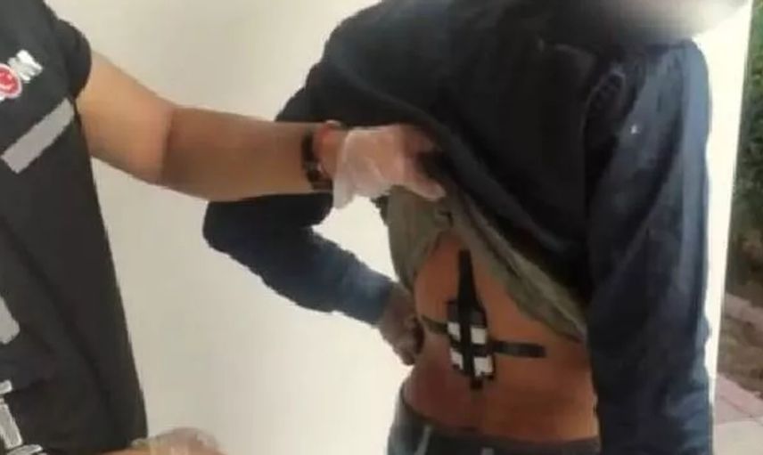 Ehliyet Sınavında Kopya Çekeceklerdi, Kurdukları Düzenek Polisi Bile Şaşırttı!