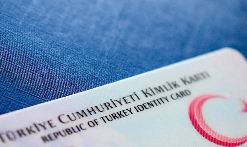 Ehliyet ve kimliklerde yeni dönem başladı: 6 milyonun üzerinde kişi başvuru yaptı