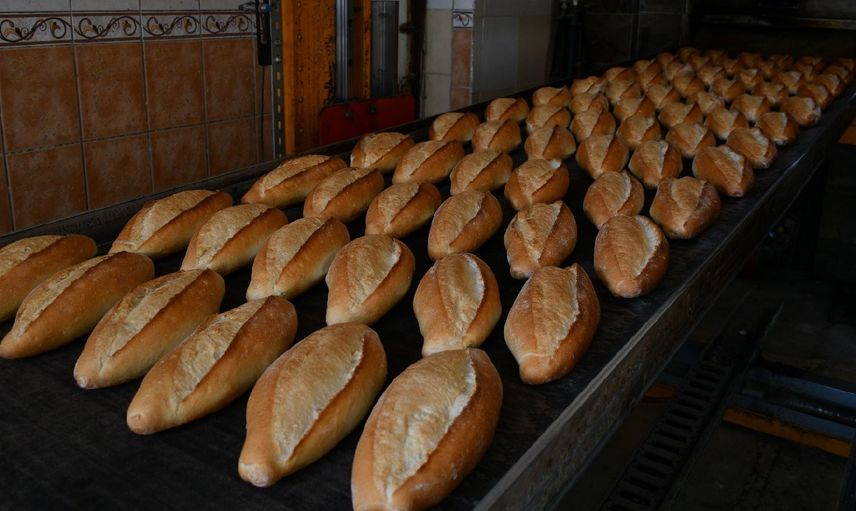 Ekmek satışlarında yeni dönem başladı: Tüm bilgileri üzerinde yazacak