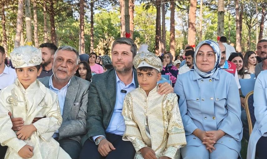 Elazığ'da 2. Geleneksel Sünnet Şöleni Coşkusu