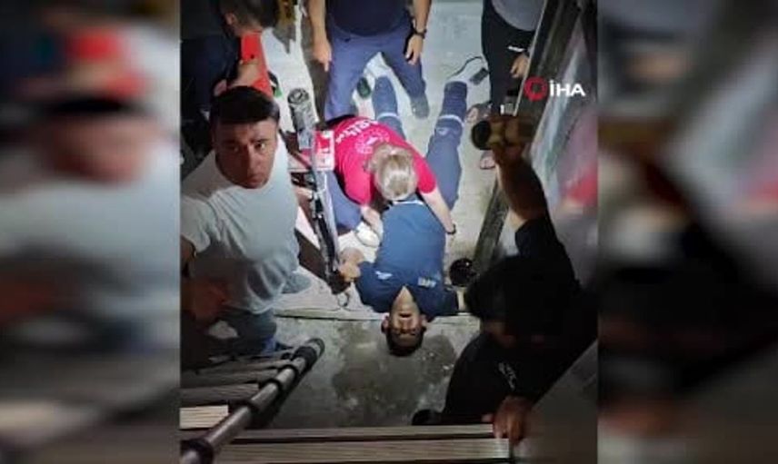 Elazığ’da asansör boşluğuna düşen şahıs kurtarıldı