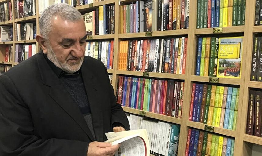 Elazığ'da Çobanlık Yapan Adamın Çöpten Bulduğu Kitapla Hayatı Değişti