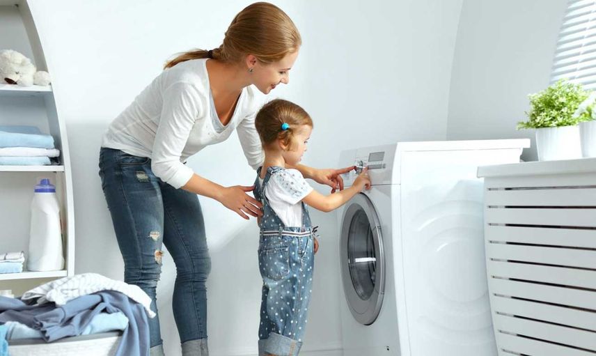 Elektrik faturanızı yarı yarıya indirmek için çamaşır makinenize sadece 1 kaşık eklemeniz yeterli olacak!