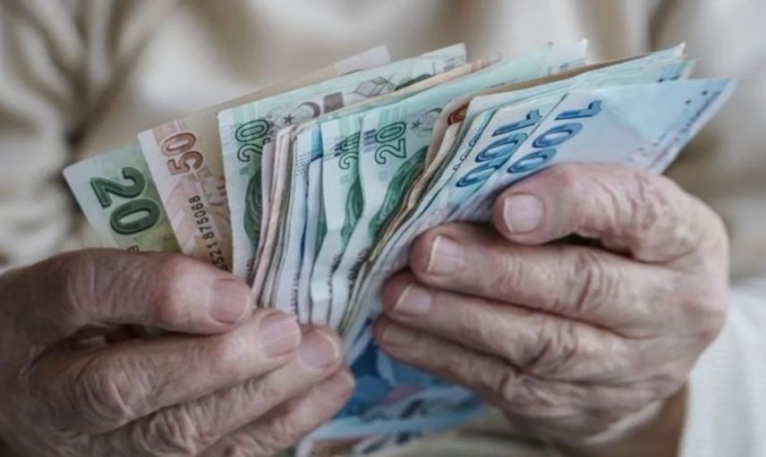 Emekli maaşına iki yeni düzenleme geliyor! Milyonlar için hesaplar belli oldu