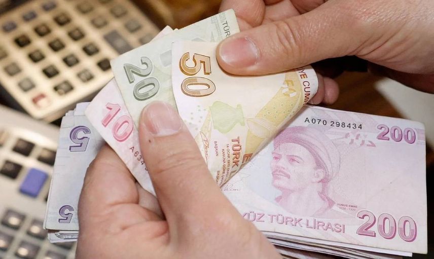 Emekli maaşında iyileştirme için iki formül geliyor: Ek zam ve en düşük emekli maaşı için senaryolar ortaya çıktı