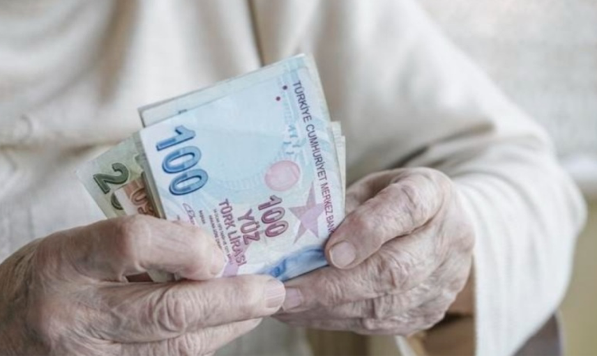 Emekli maaşınız 10.000 TL üstüyse hesabınızı kontrol edin! Maaş hesabınıza 25 Bin TL ödeme yapılacak