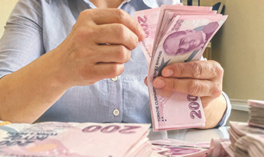 Emekli maaşınızı alıyorsanız 15.000 TL’nizi almayı unutmayın! Hiç beklemeden hesabınıza yatıyor