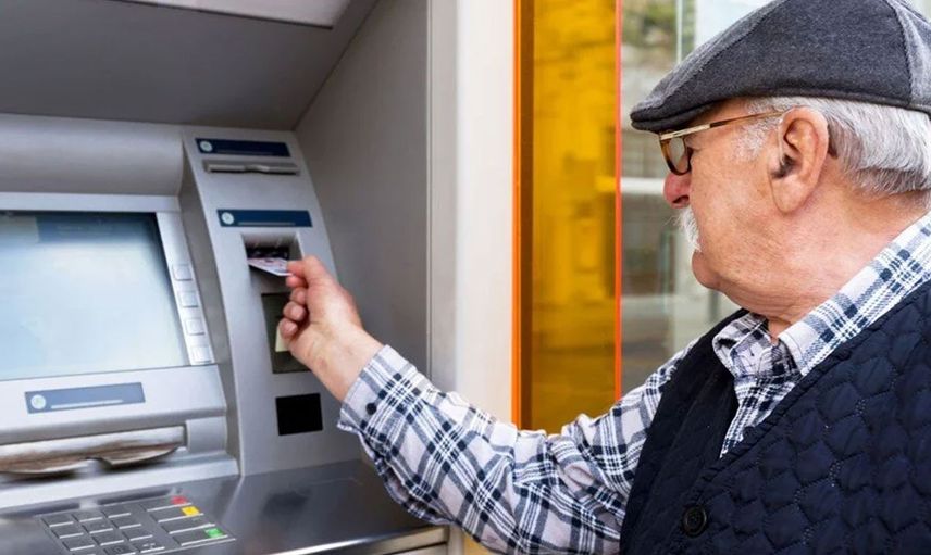 Emekli promosyonlarında merak edilen detaylar! Son gün gelmeden bankanızı değiştirin!