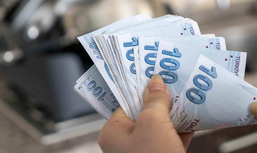 Emekli ve memur maaşlarına büyük zam! En düşük maaş 9.303 TL olacak!