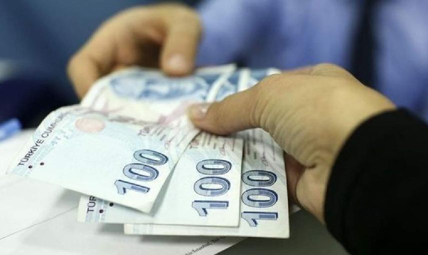Emekli zam farkı ne zaman yatacak? Tarih belli oldu mu? Dul ve yetimler de bu haberi bekliyor! 3 gün sonra hesaplarınızı kontrol edin