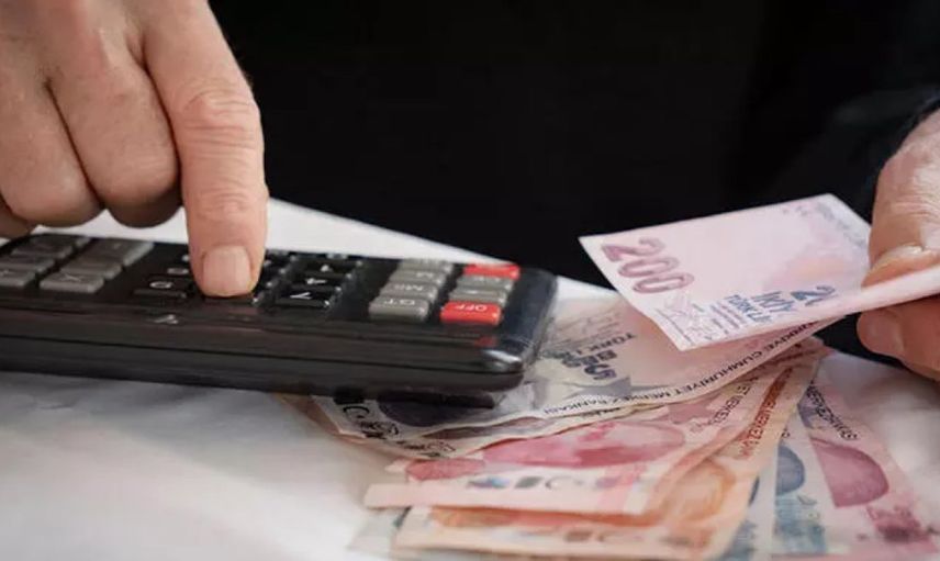 Emekliler dikkat! Dolandırıcılar bu sefer emeklileri hedef aldı: Bankaların ismini kullandılar!