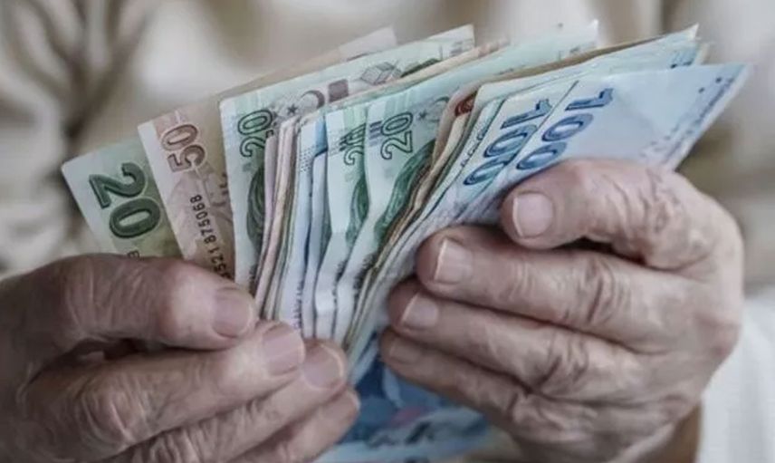 Emekliler dikkat! Uzmanlar uyardı: Emekliliğinizi yakmayın!