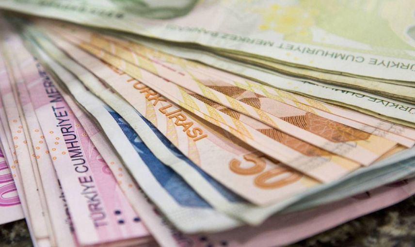 Emekliler zamlı maaşlarını bekliyor: Ödeme tarihi belli oldu