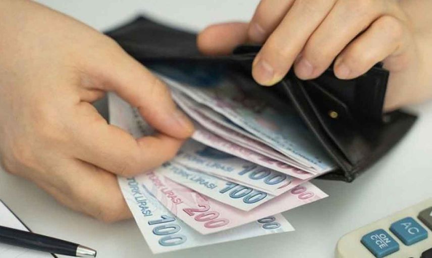 Emeklilere iki müjde birden: Emekli maaşına 1.157 TL, ikramiyeye 37 bin 82 TL zam!