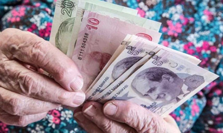 Emeklilere müjde: Ev almak isteyenlere 100 bin TL kredi imkanı! Günlük ihtiyaçlar için 40 bin TL anında nakit ödeme yapılacak!