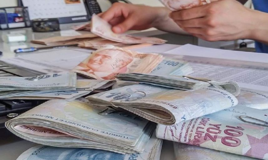 Emeklilere son dakika müjdesi! 30 Nisan'a kadar hesaplara 2500 tl yatacak