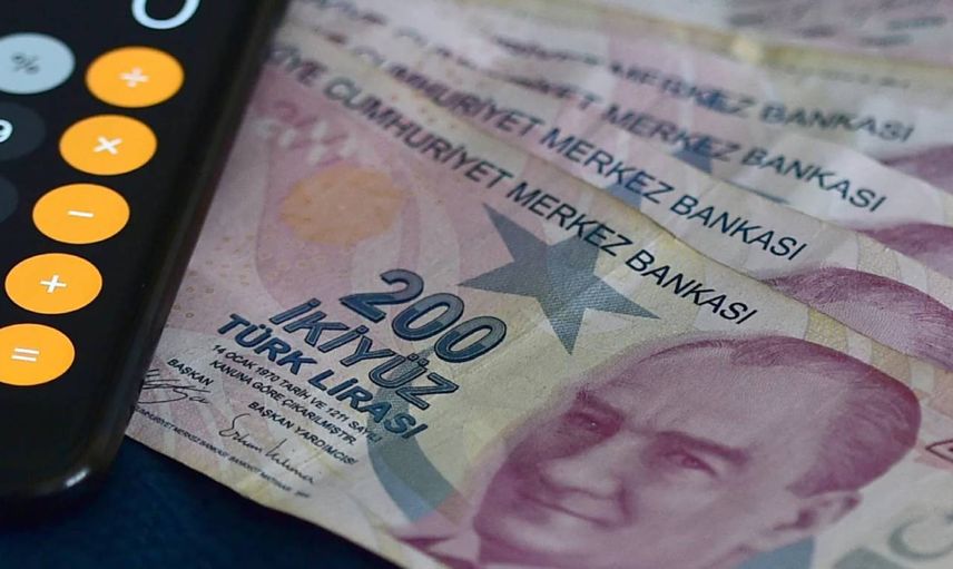 Emeklileri ilgilendiren gelişme: 5 bin TL ikramiye bugün yatırılıyor