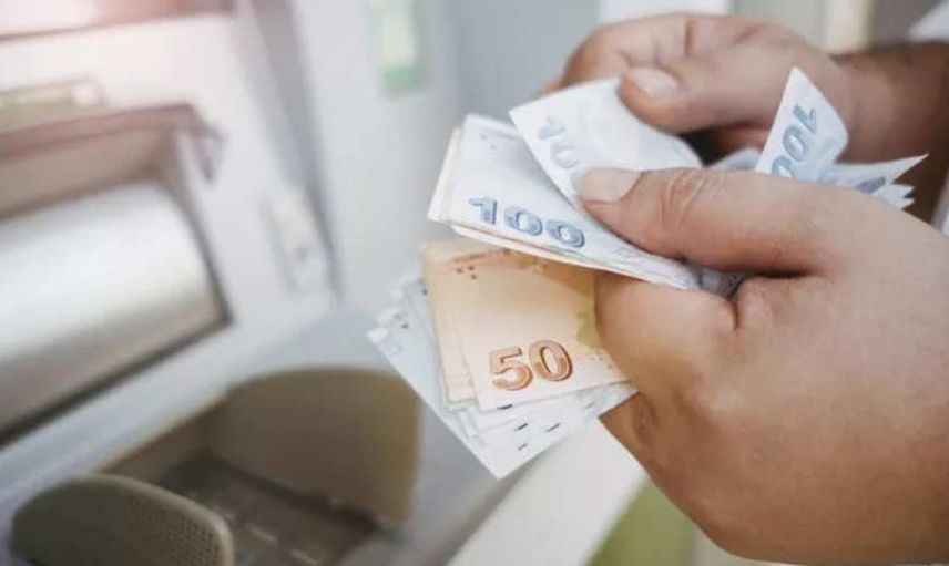 Emeklileri sevindirecek gelişme: Maaşlara ek 750 TL nakit ödeme yatırılacak!
