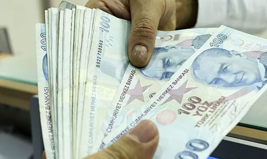 Emeklilerin beklediği haber geldi: Bayram ikramiyesi belli oldu