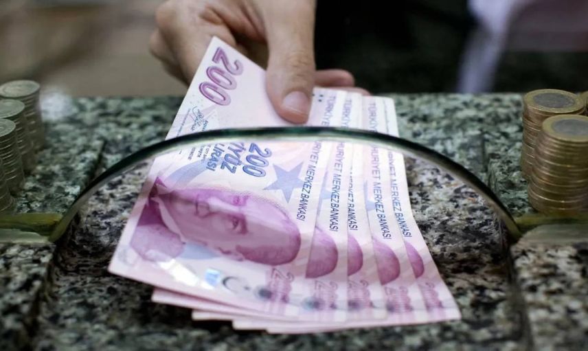 Emeklilerin beklediği haber geldi: Ek zam ödemeleri hesaplara yatıyor